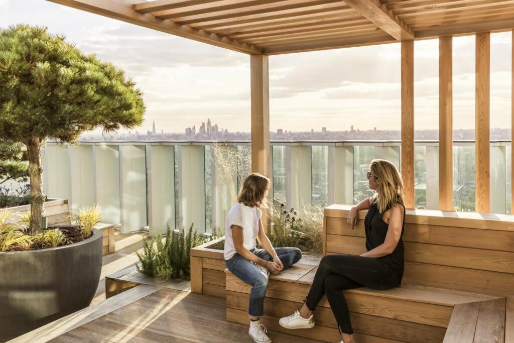 ロンドンManhattan Loft Gardens, Stratfordアパートメント エクステリア 写真